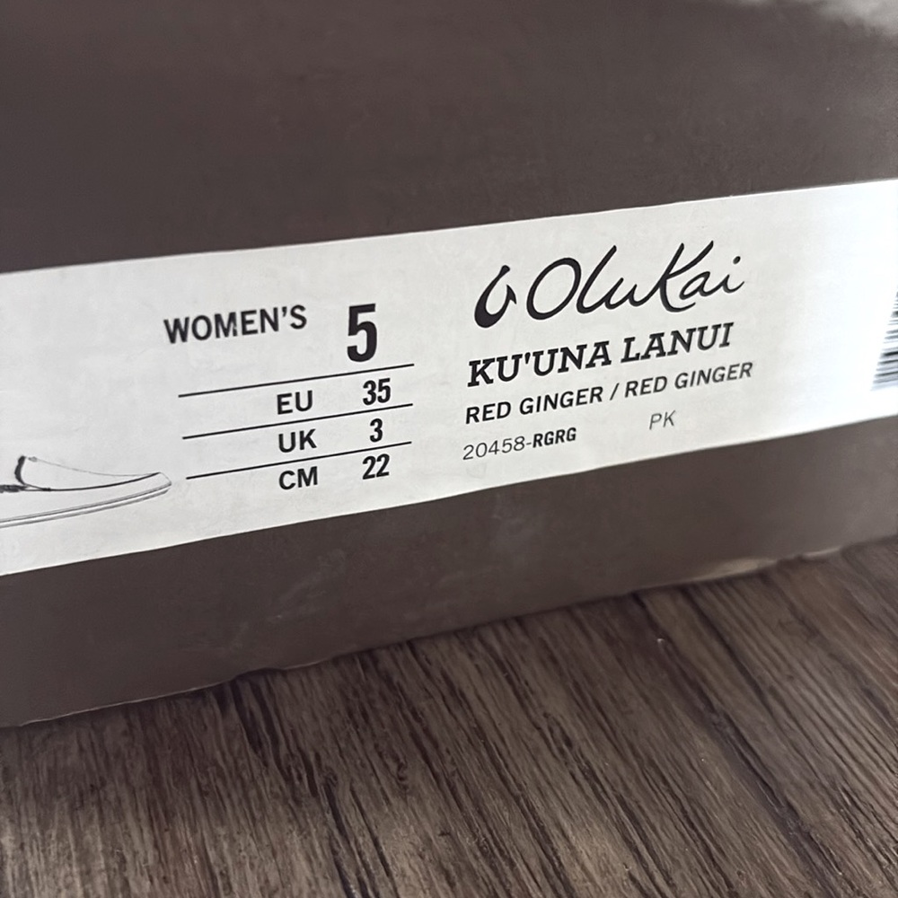 NIB [OluKai] Ku'una Lanui Indoor/Outdoor Velvet Slipper Red Ginger Women’s Sz 5 - Picture 13 of 14